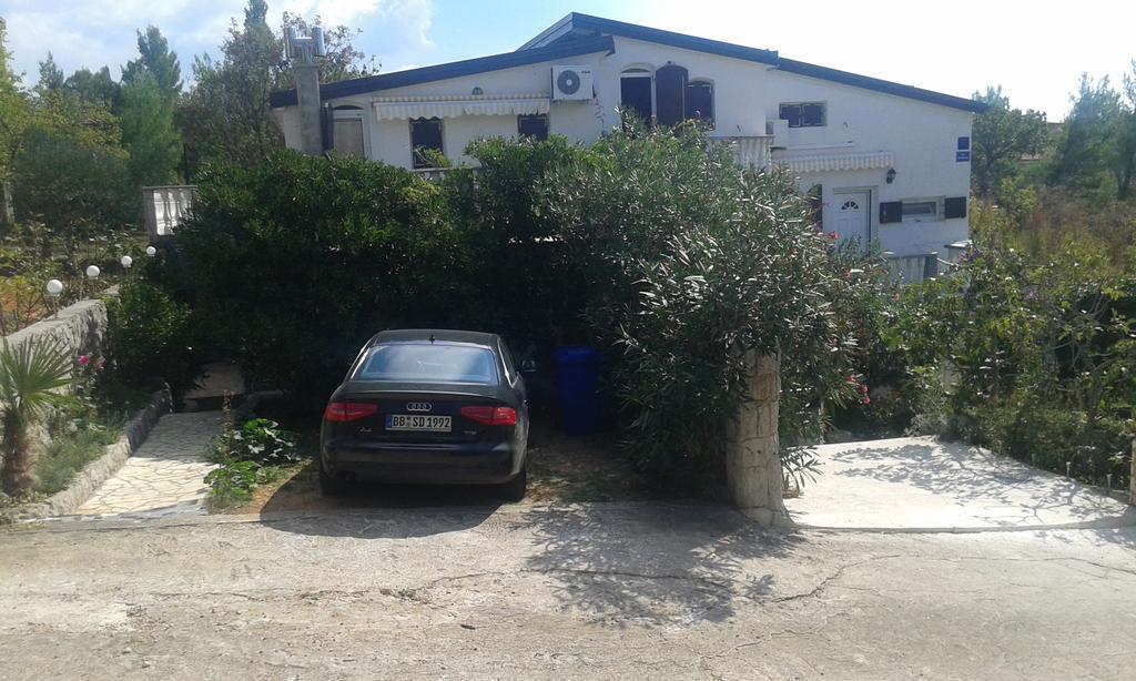 Apartmani Marija Starigrad Exterior photo