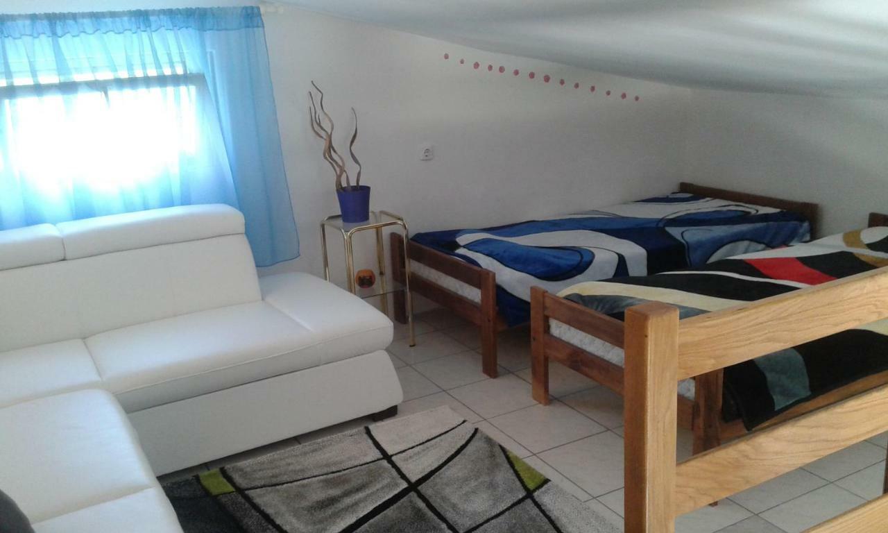 Apartmani Marija Starigrad Exterior photo