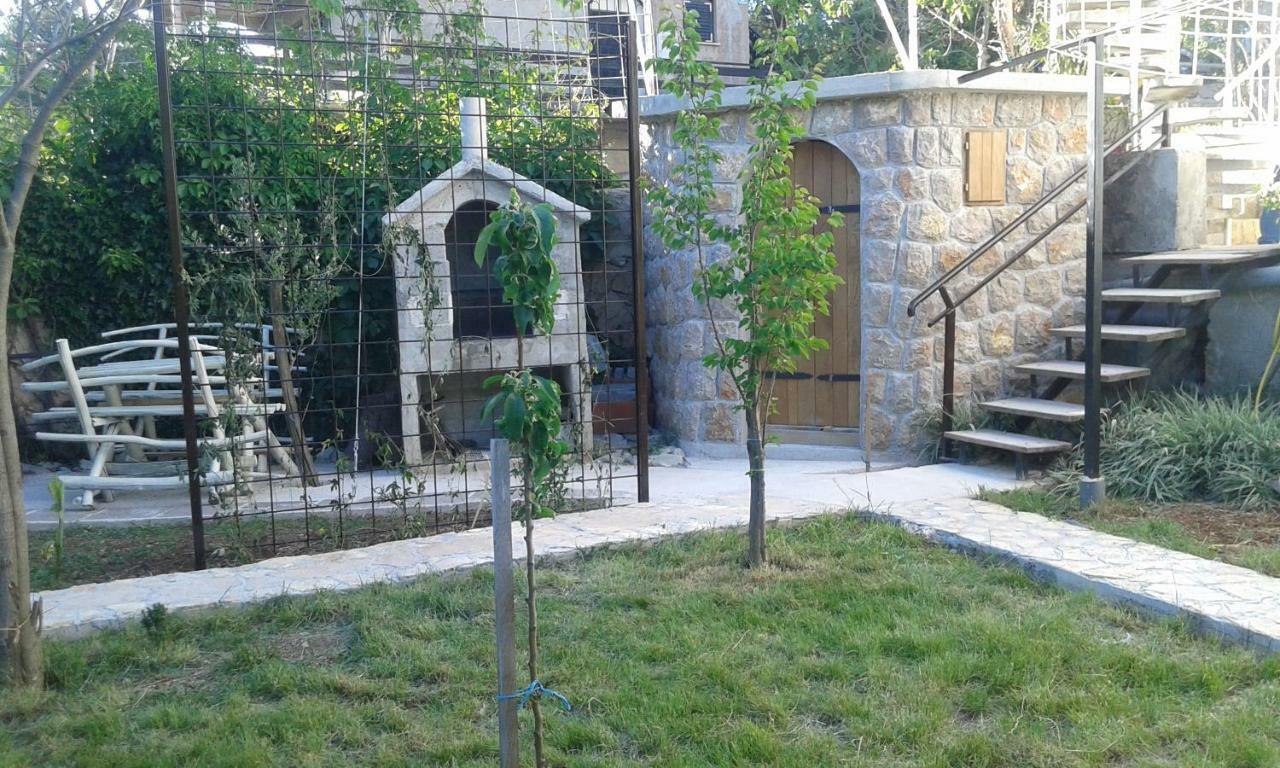 Apartmani Marija Starigrad Exterior photo