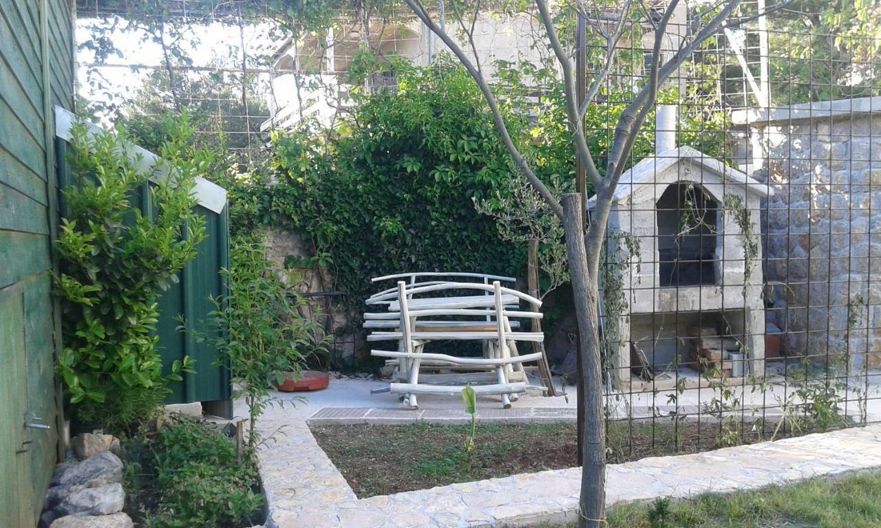 Apartmani Marija Starigrad Exterior photo