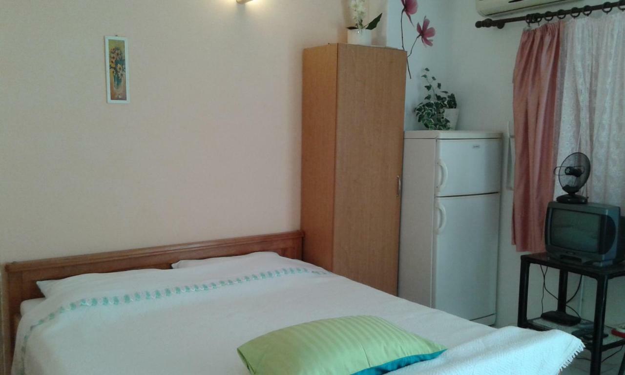 Apartmani Marija Starigrad Exterior photo