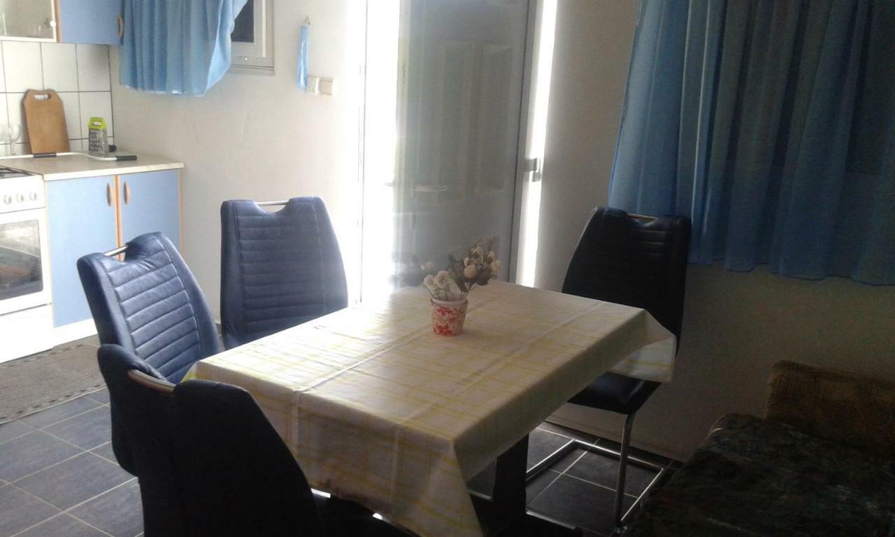 Apartmani Marija Starigrad Exterior photo